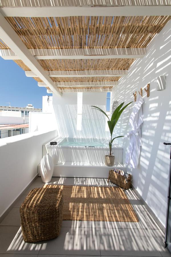 Kamvas Deluxe Apartments Naxos City Exterior photo